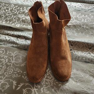 UGG WOMENS BANDARA BROWN SUEDE ANKLE BOOTS ZIPPER ROUND TOE SIZE 12 NEW